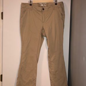 Old Navy The Diva khakis size 16 short